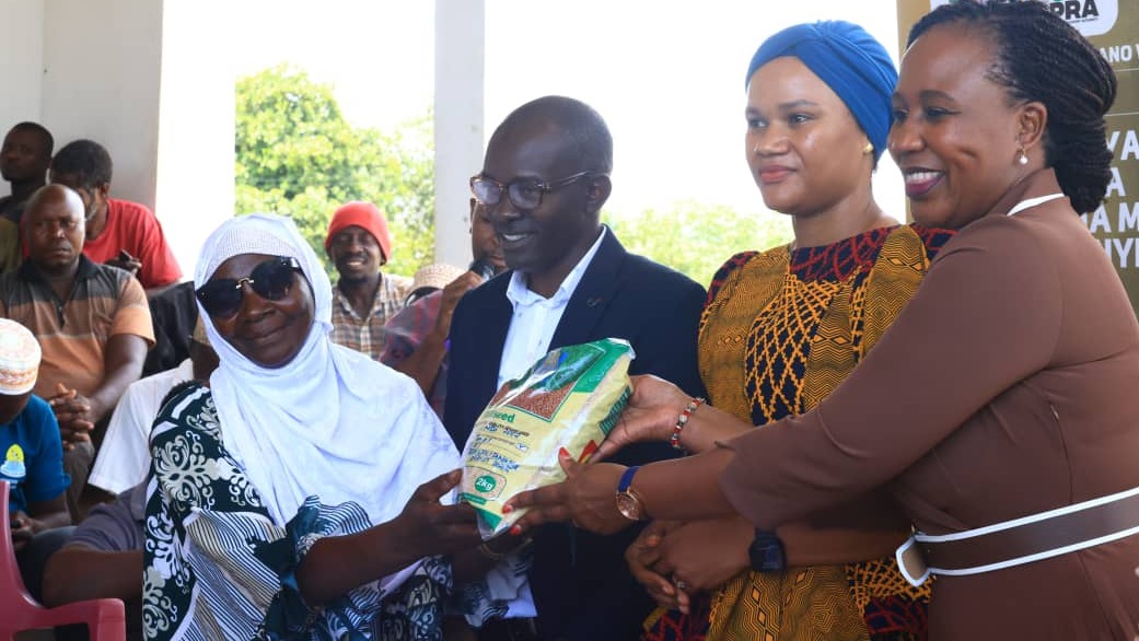 COPRA YAGAWA TANI 7 ZA MBEGU KWA WAKULIMA LINDI